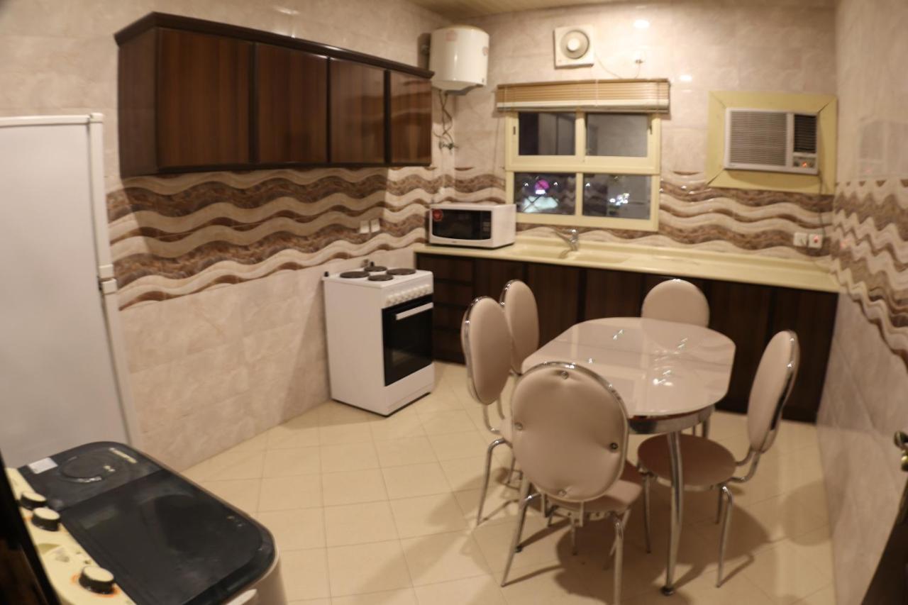 Swat Hotel Apartments Даммам Экстерьер фото
