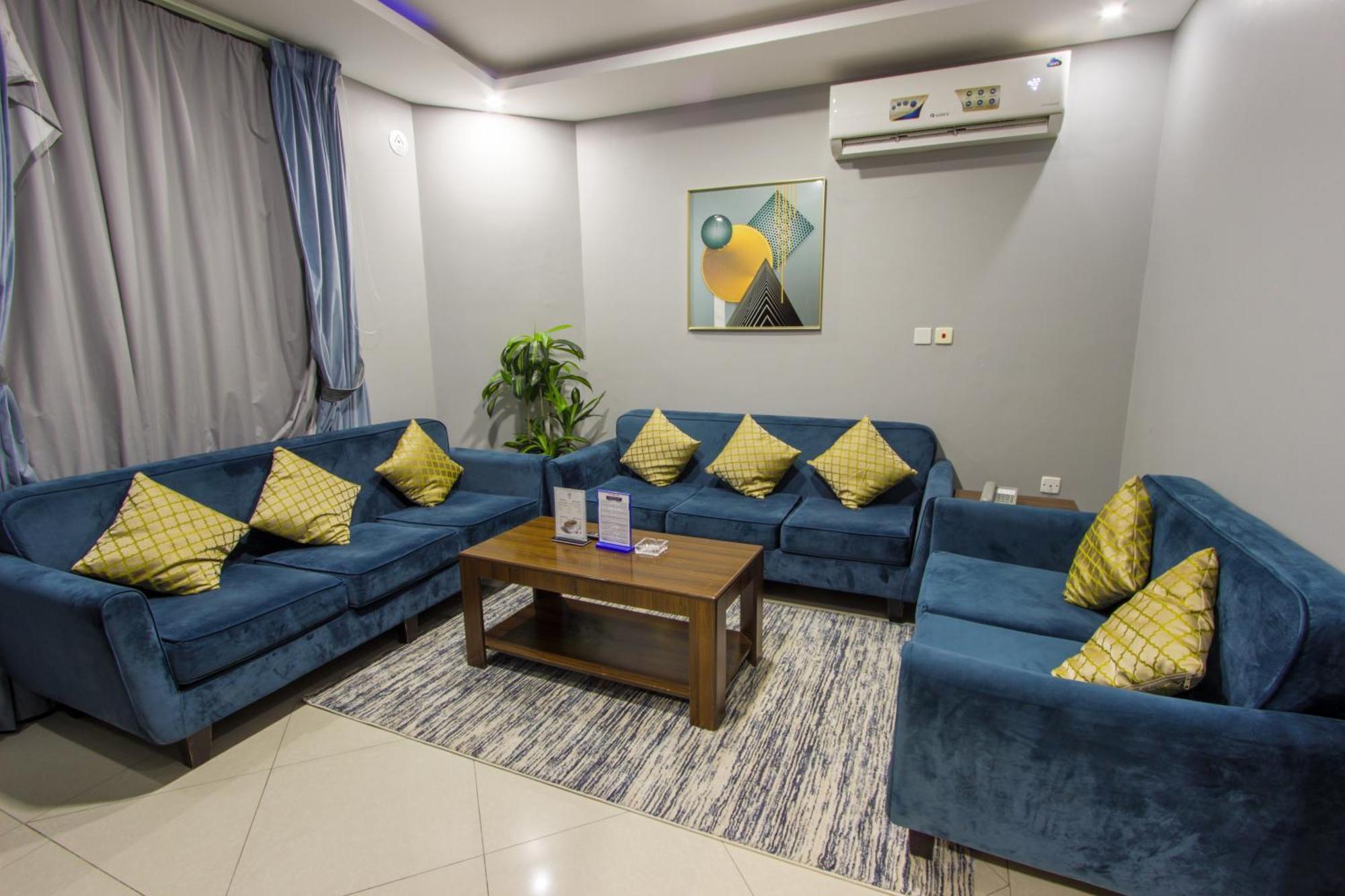 Swat Hotel Apartments Даммам Экстерьер фото